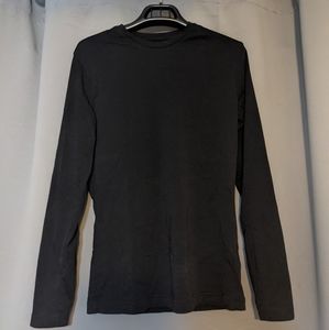 Black long sleeve shirt